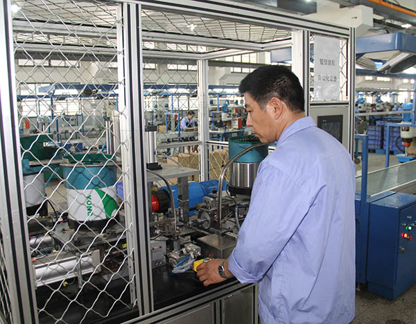 ����װ���Զ����豸